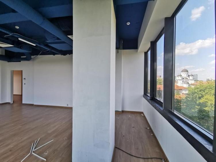 Spațiu comercial, de 160 mp, în Herăstrău