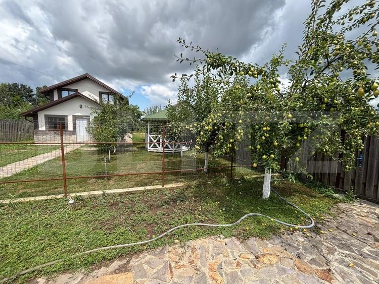 Casă individuală cu 3 camere cu Teren 938 Mp în Mânăstioara