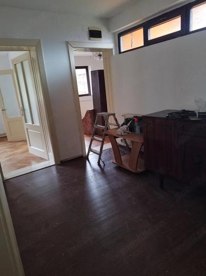 Casă cu 3 camere cu Teren 80 Mp în Tărlungeni