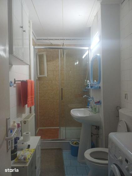 Apartament spa?ios cu 4 camere de vanzare Vasile Aron, Sibiu - 8
