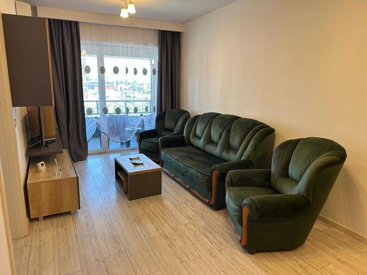 Apartament cu 2 camere semidecomandat în Exterior Vest