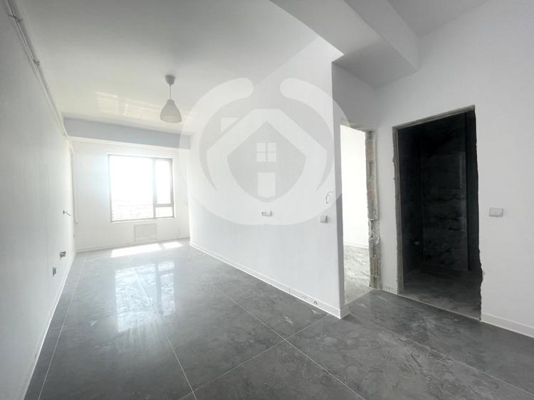 Apartament cu 2 camere decomandat în Mihai Viteazul
