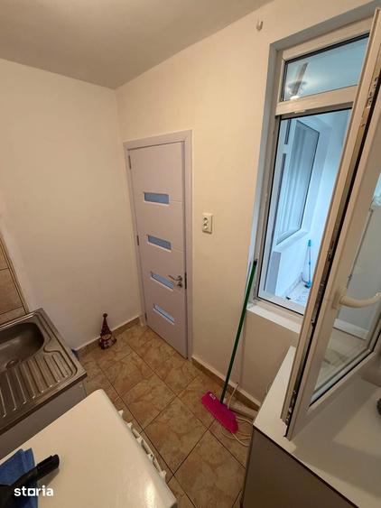 Garsonieră semidecomandată în Brazda lui Novac