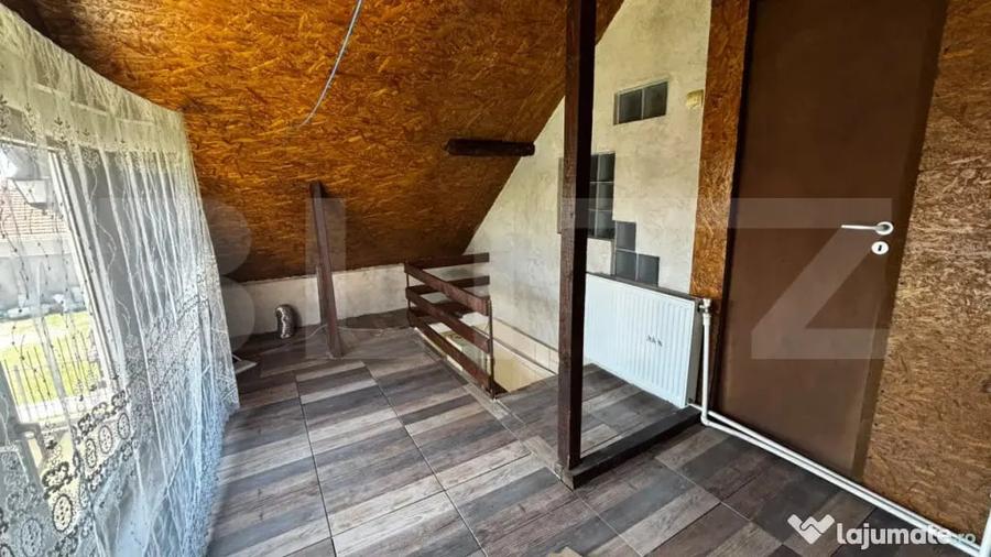 Casă cu 3 camere cu Teren 120 Mp în Central