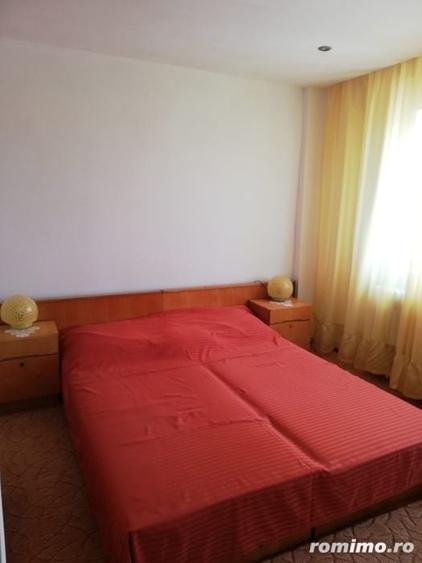 Apartament cu 2 camere decomandat în Buziașului
