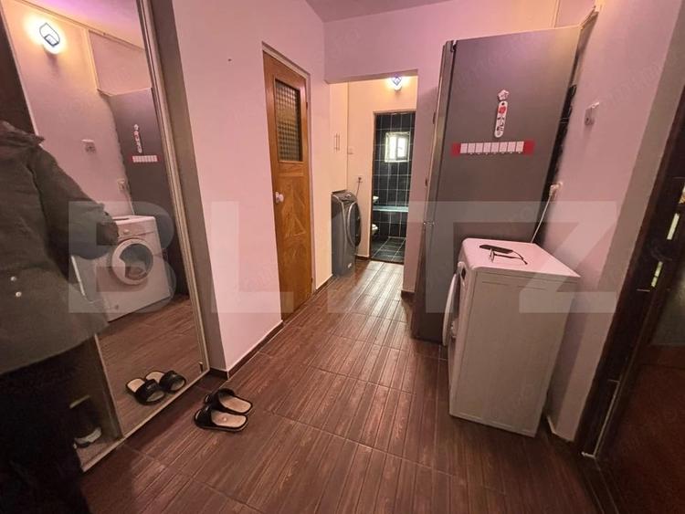Apartament cu 2 camere decomandat în Filiași