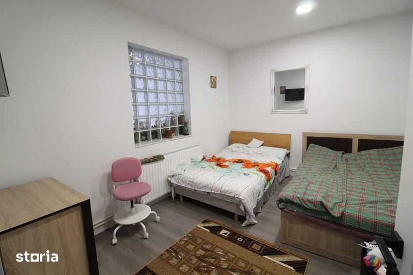 Casă cu 4 camere cu Teren 575 Mp în Hunedoara