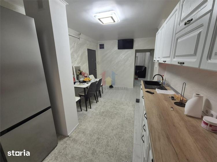 Apartament cu 3 camere în Calarași 4