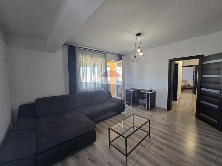De Vanzare - Apartament Decomandat - Complex Rezidential - 1