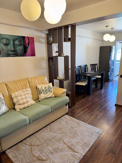 Apartament cu 2 camere decomandat în Florești