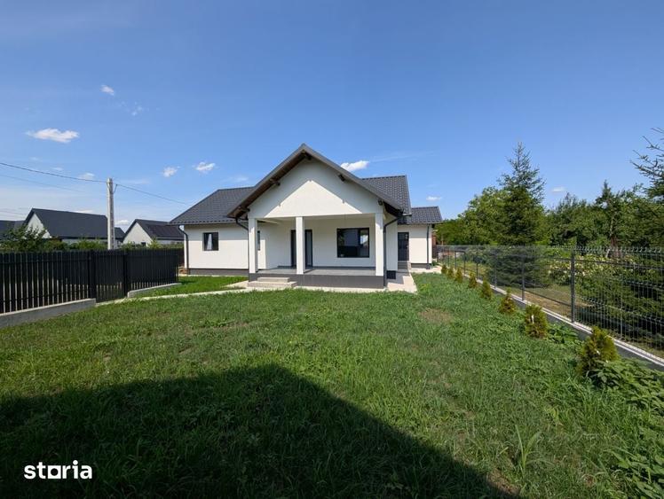 Casă cu 4 camere cu Teren 400 Mp în Hemeiuș