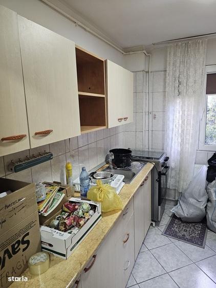 Apartament cu 3 camere în Militari