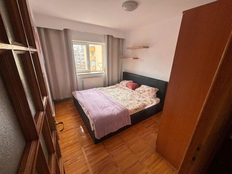 Apartament cu 4 camere decomandat, mobilat în Mărăști
