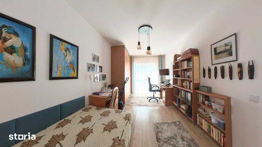 Apartament cu 3 camere în Tractorul