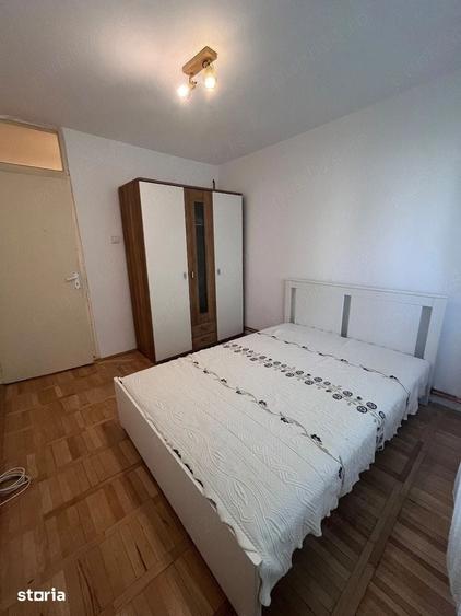 Apartament cu 3 camere în Soarelui