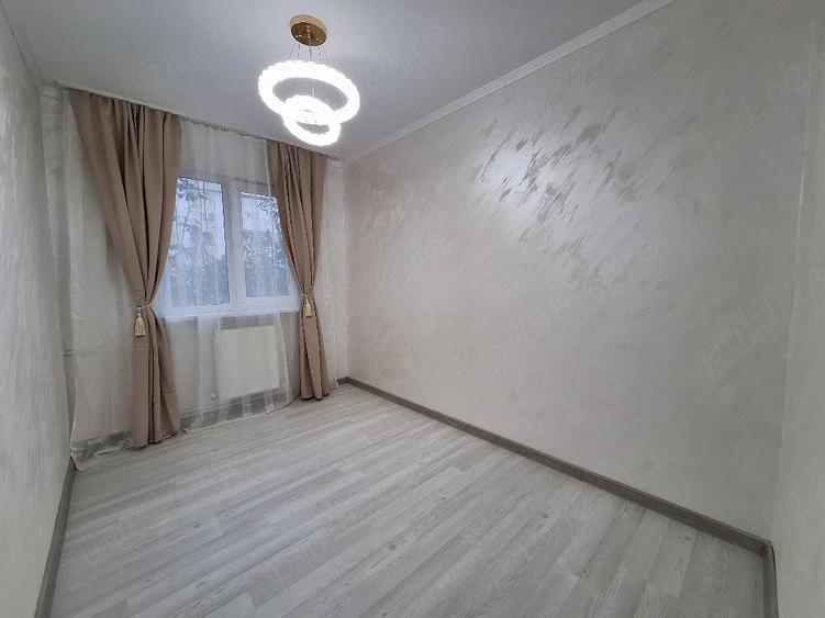 Apartament cu 3 camere semidecomandat în Tomis Nord