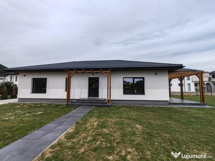 Casă cu 3 camere cu Teren 600 Mp în Tăuții-Măgherăuș
