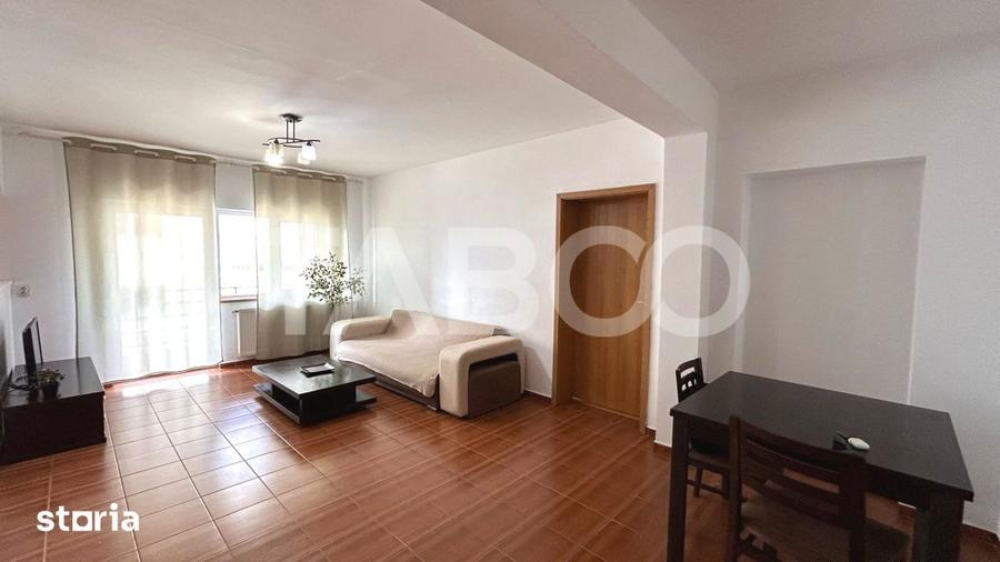Apartament cu 4 camere semidecomandat, mobilat în Tilișca