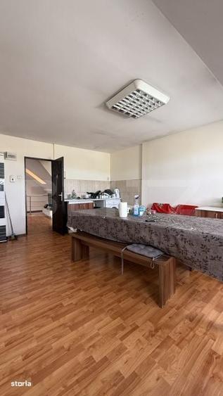 Apartament cu 4 camere în Central