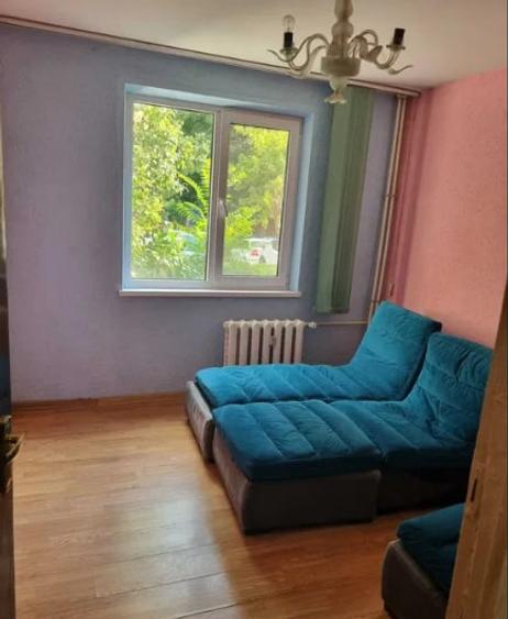Apartament cu 3 camere decomandat în Liviu Rebreanu