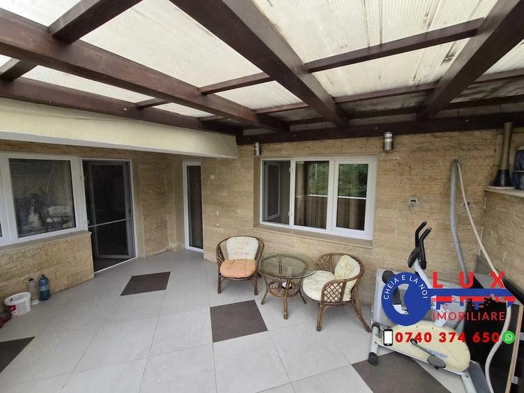 Apartament cu 3 camere decomandat în Babadag