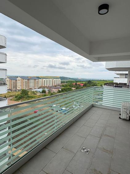 Apartament de inchiriat cu 3 camere decomandat- Royal Town Copou Iasi - 8