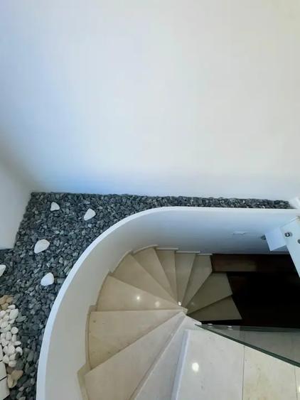Spațiu comercial, de 65.470001220703 mp, în Parcul Carol