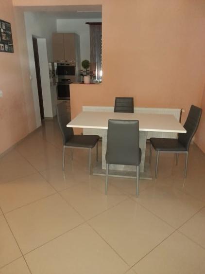 Casă individuală cu 4 camere cu Teren 1400 Mp în Șimand