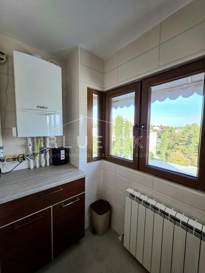 Apartament cu 2 camere decomandat, mobilat în City Park Mall