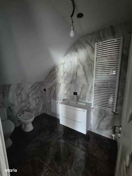 Casă cu 4 camere cu Teren 540 Mp în Măgura