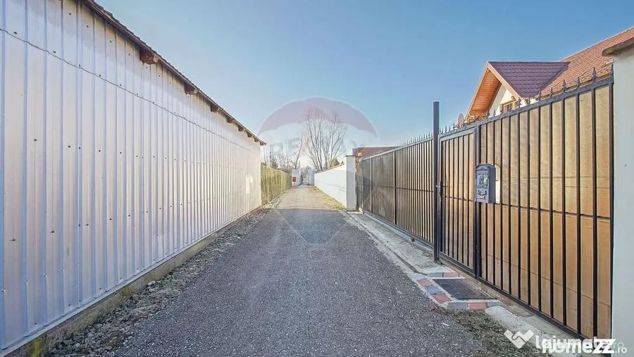 Casă cu 4 camere cu Teren 753 Mp în Prejmer