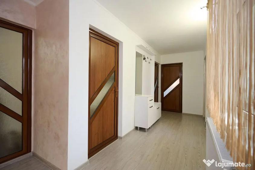 Casă cu 4 camere cu Teren 507 Mp în Găvana