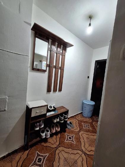 Apartament cu 2 camere semidecomandat în Exterior Vest