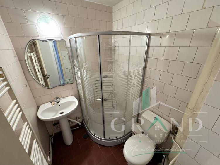 Apartament cu 4 camere decomandat, mobilat în Mănăștur