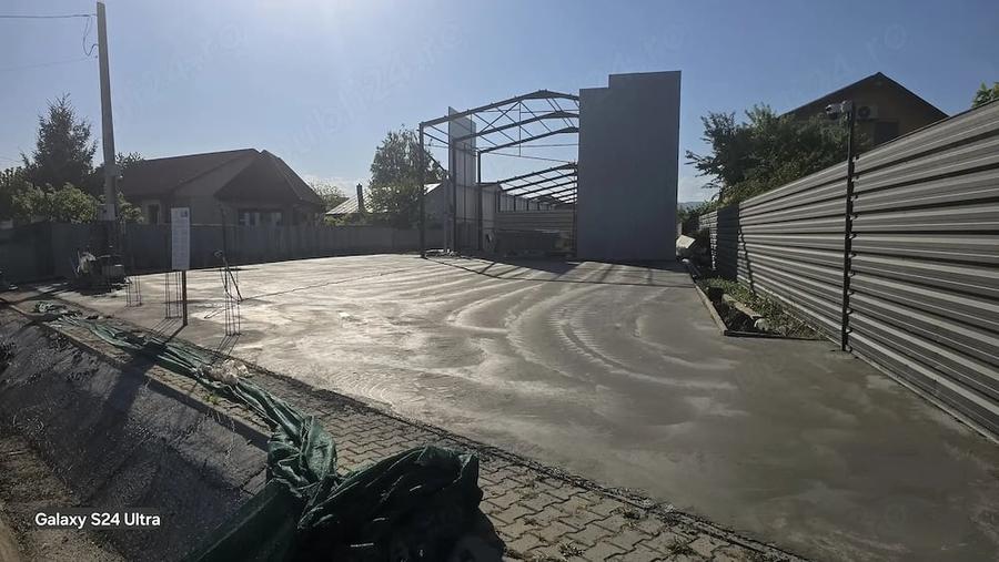 Spațiu comercial, de 440 mp, în Golești