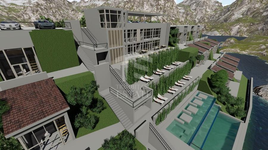 Teren Construcții intravilan de 3000 mp, în Dubova
