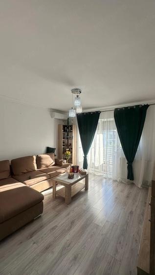 Apartament cu 3 camere decomandat în Braytim