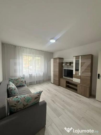Apartament cu 2 camere decomandat în 9 Mai