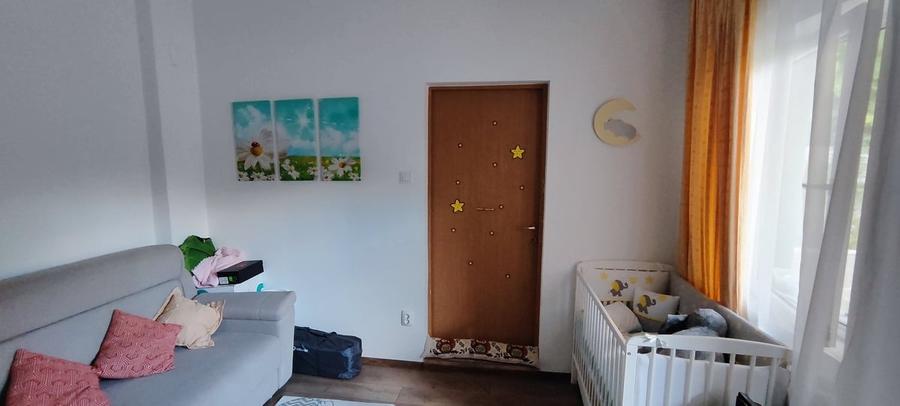 Casă cu 3 camere cu Teren 900 Mp în Afumați