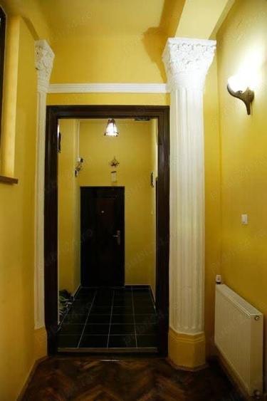 Apartament cu 5 camere decomandat în Elisabetin