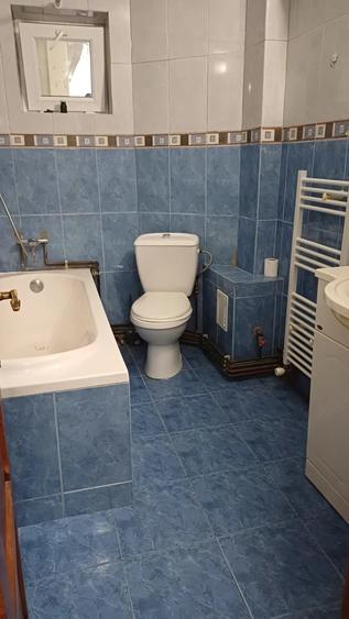 Apartament cu 3 camere decomandat în Dacia