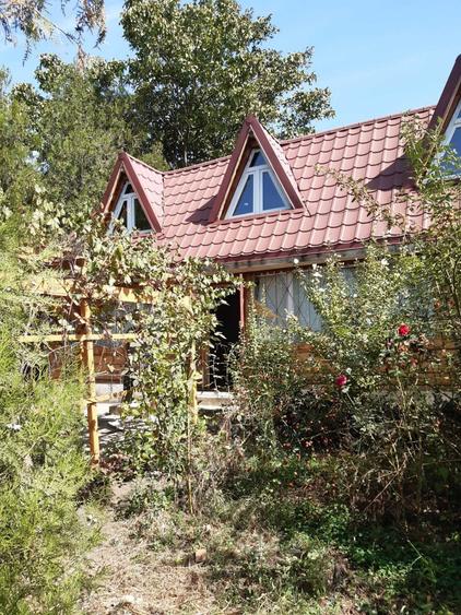 Casă cu 2 camere în Fundeni