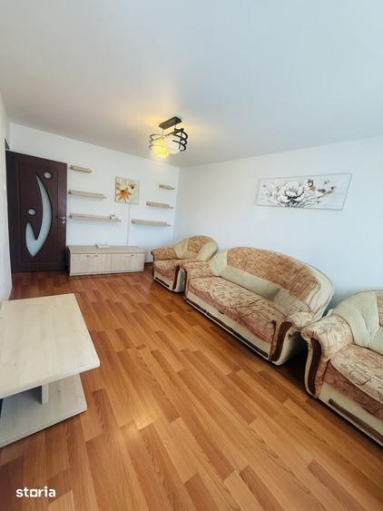 Apartament cu 3 camere decomandat, mobilat în Canta
