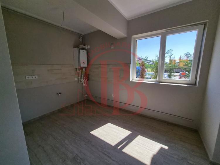 Apartament cu 2 camere decomandat în Theodor Pallady