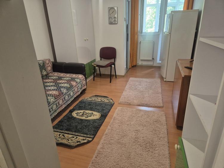 Garsonieră decomandată în Tudor Vladimirescu