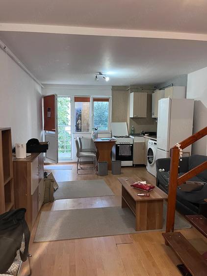Apartament cu 2 camere semidecomandat în Tudor Vladimirescu