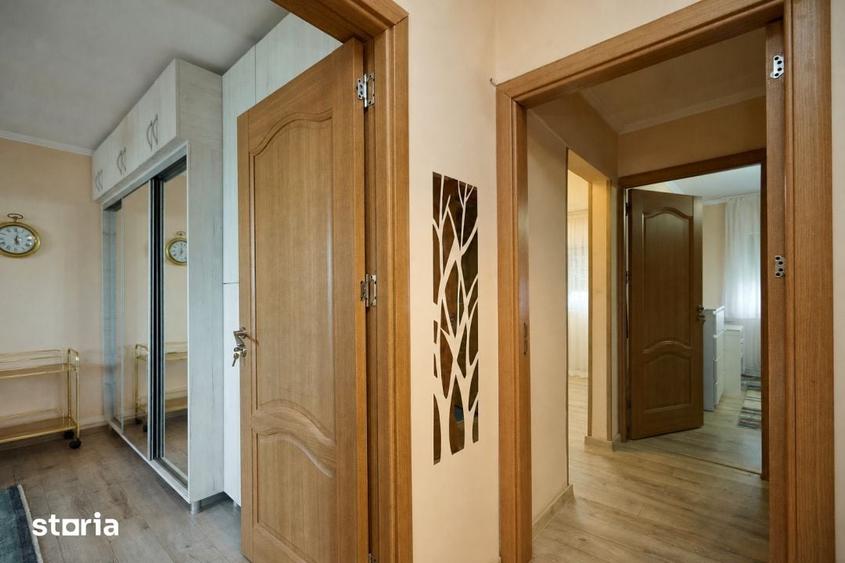 Apartament cu 3 camere decomandat în Banat