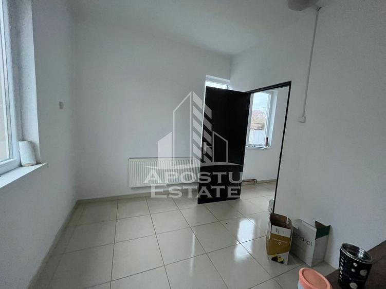 Casă cu 3 camere cu Teren 652 Mp în Olimpia-Stadion