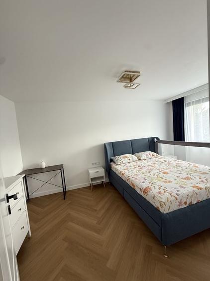 Apartament cu 2 camere semidecomandat în Săsar