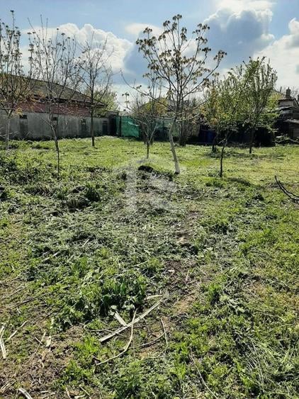 Teren Construcții intravilan de 2562 mp, în 23 August